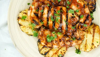 What to Serve With Grilled Pineapple Chicken