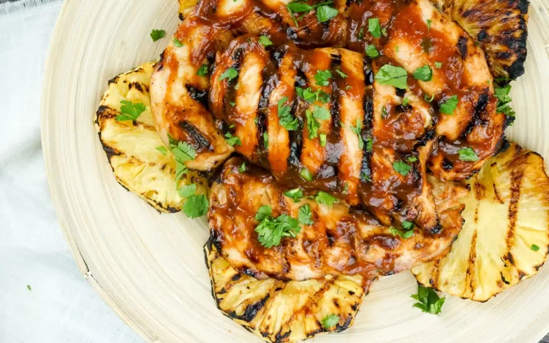 What to Serve With Grilled Pineapple Chicken